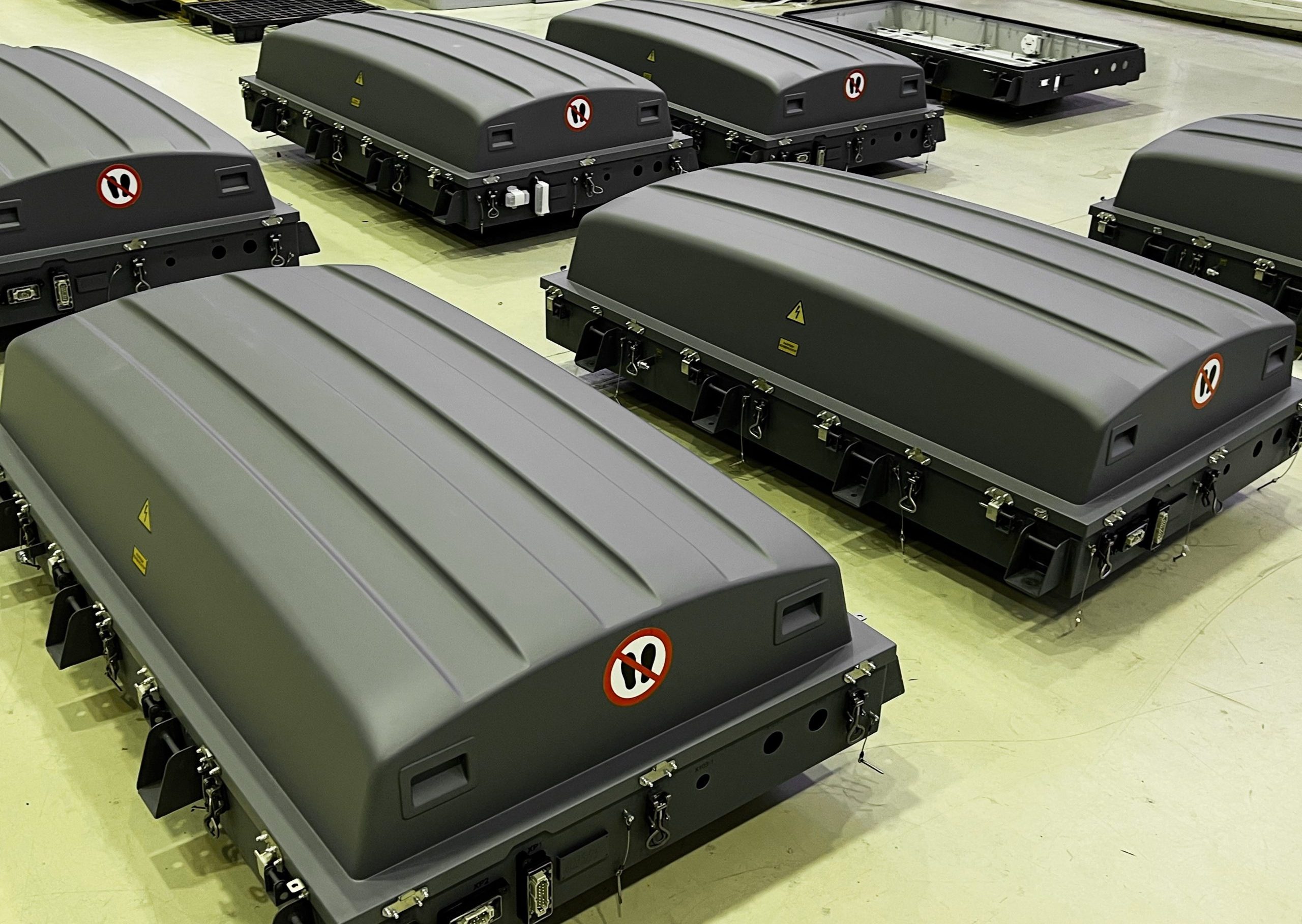 ЯЩИК КРЫШЕВОЙ ЭЛЕКТРОПОЕЗДА ТИПА «ИВОЛГА»